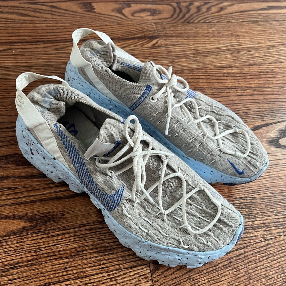 Nike Mens Space Hippie Size 9